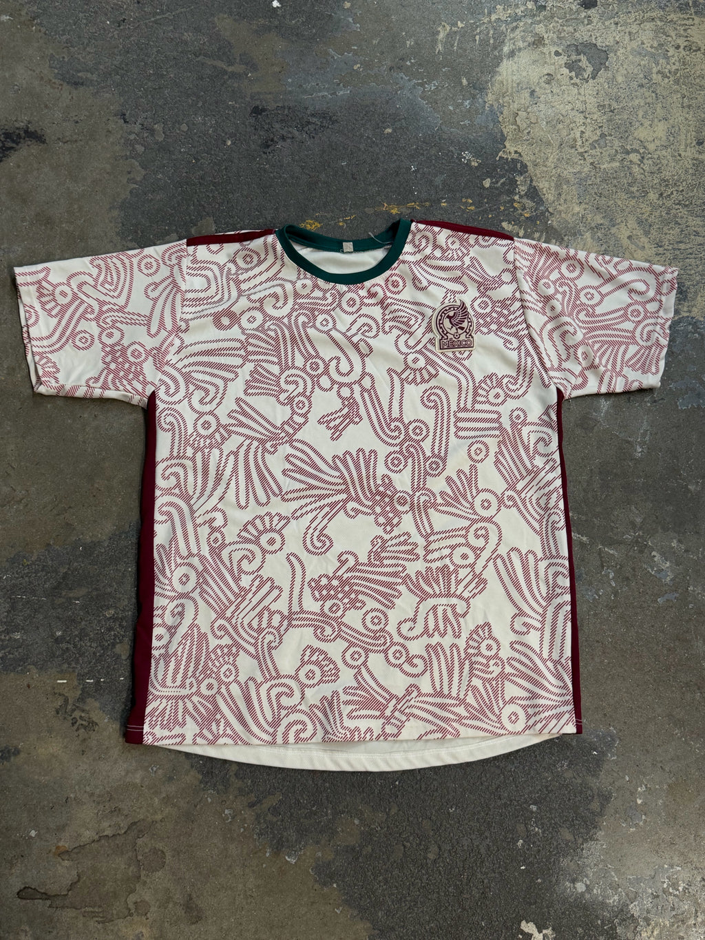 UNK Medium Cream Shirt