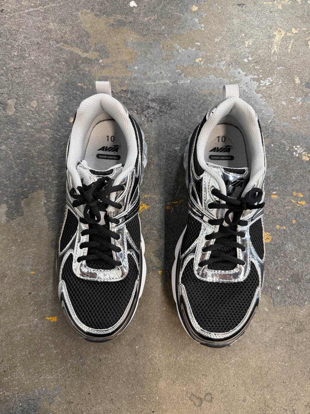 Avia Size 10 Silver Shoes