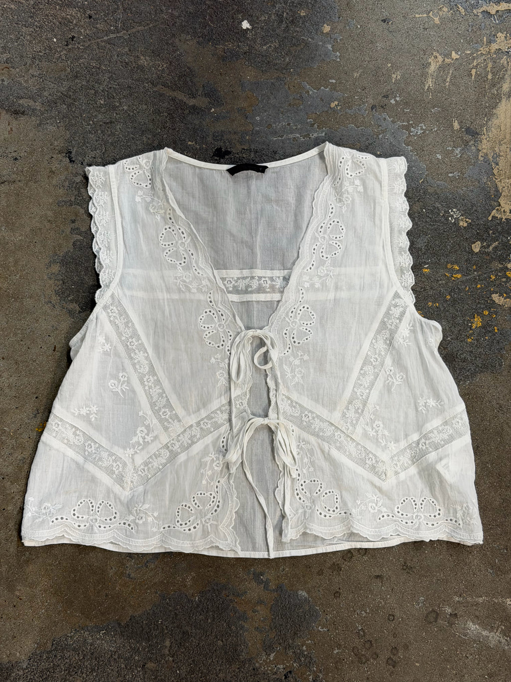 Zara Small White Top