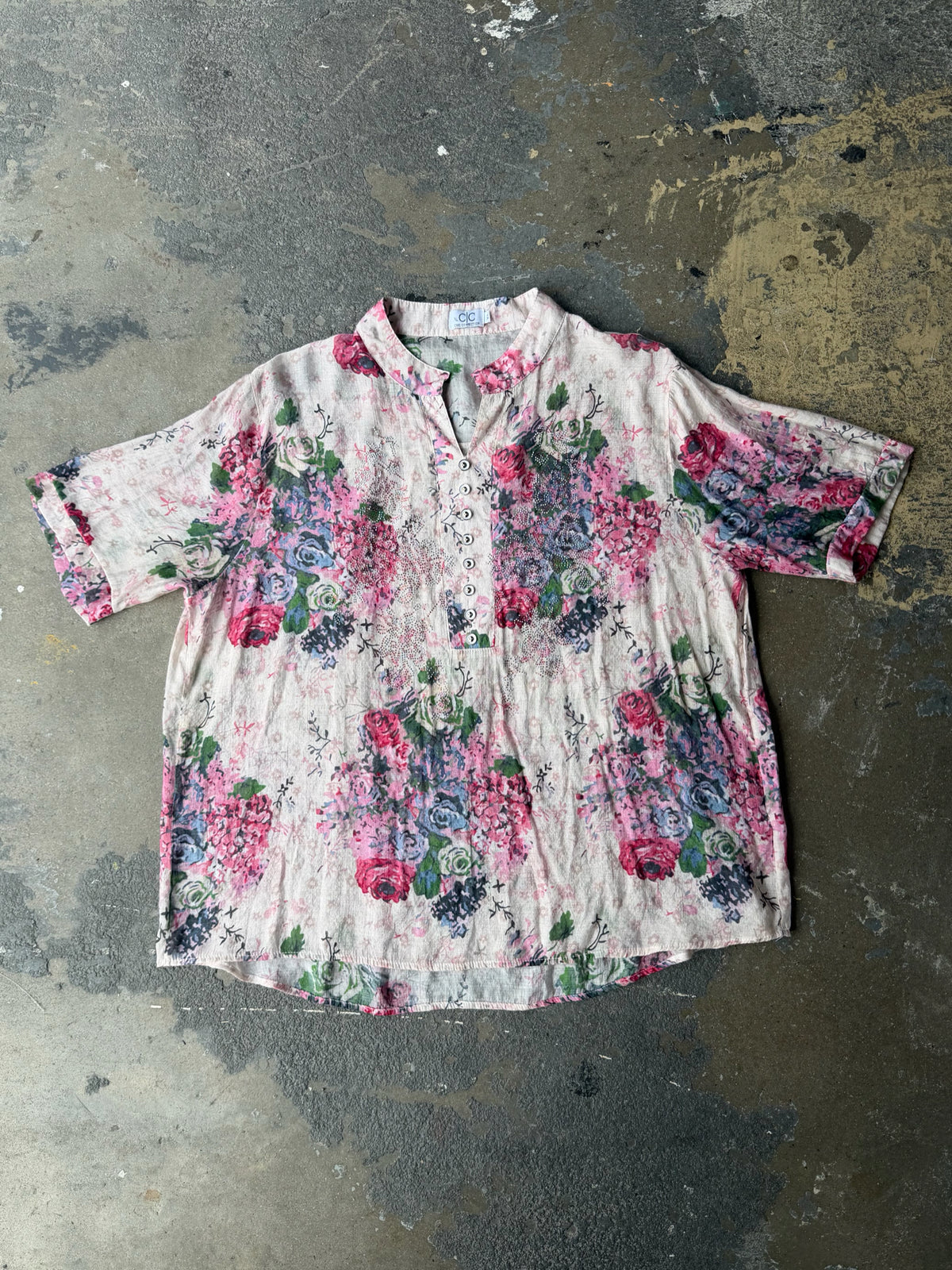 Chic Collection XL Printed Sheer Top