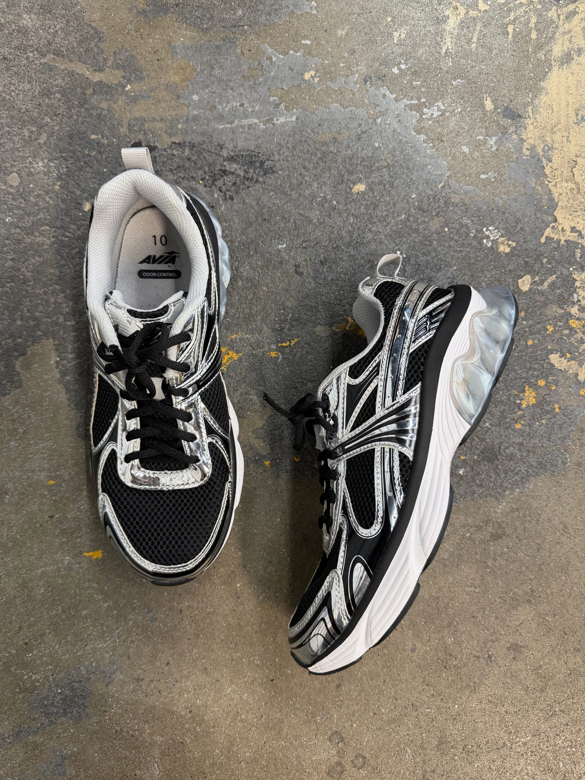 Avia Size 10 Silver Shoes