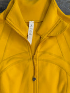 Lulu Size 8 Yellow Athletic Apparel
