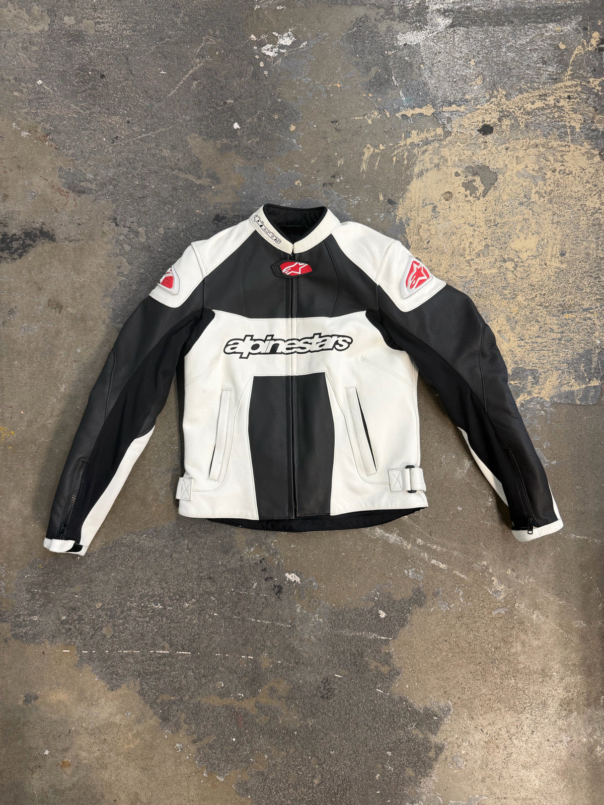 Alpine Stars Size 4 Outerwear