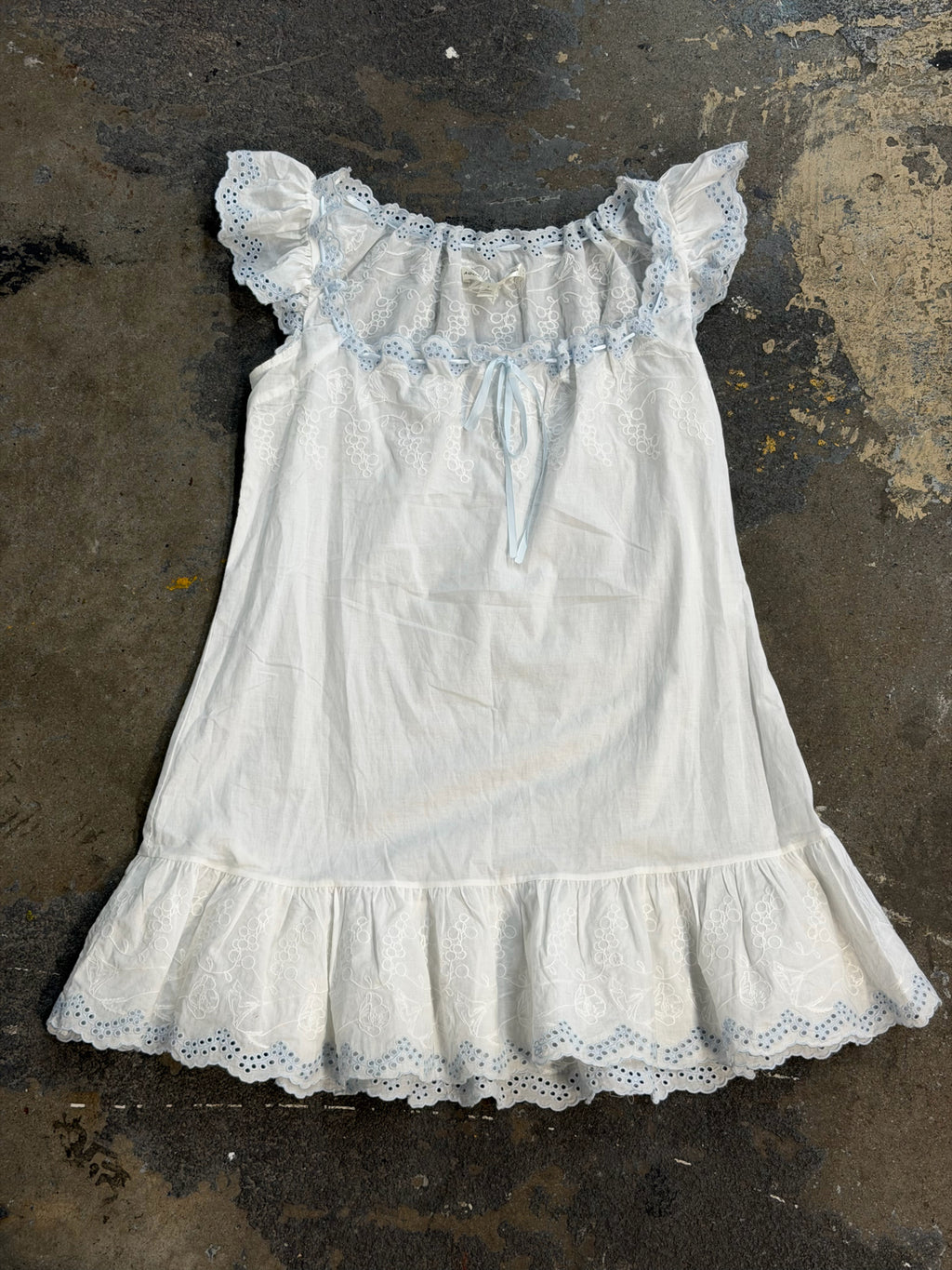 Aqua Small White Dress