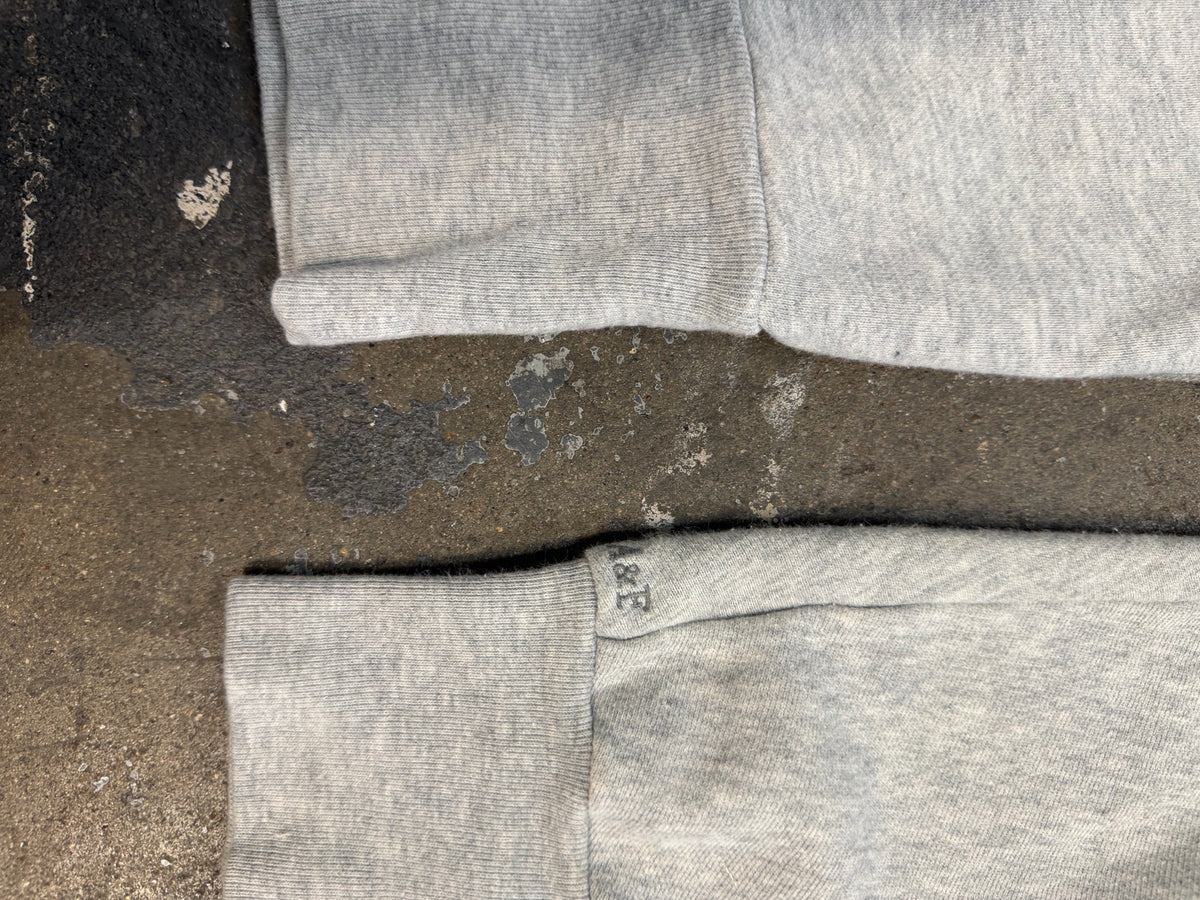 Abercrombie & Fitch Size Medium Y2K Sweater