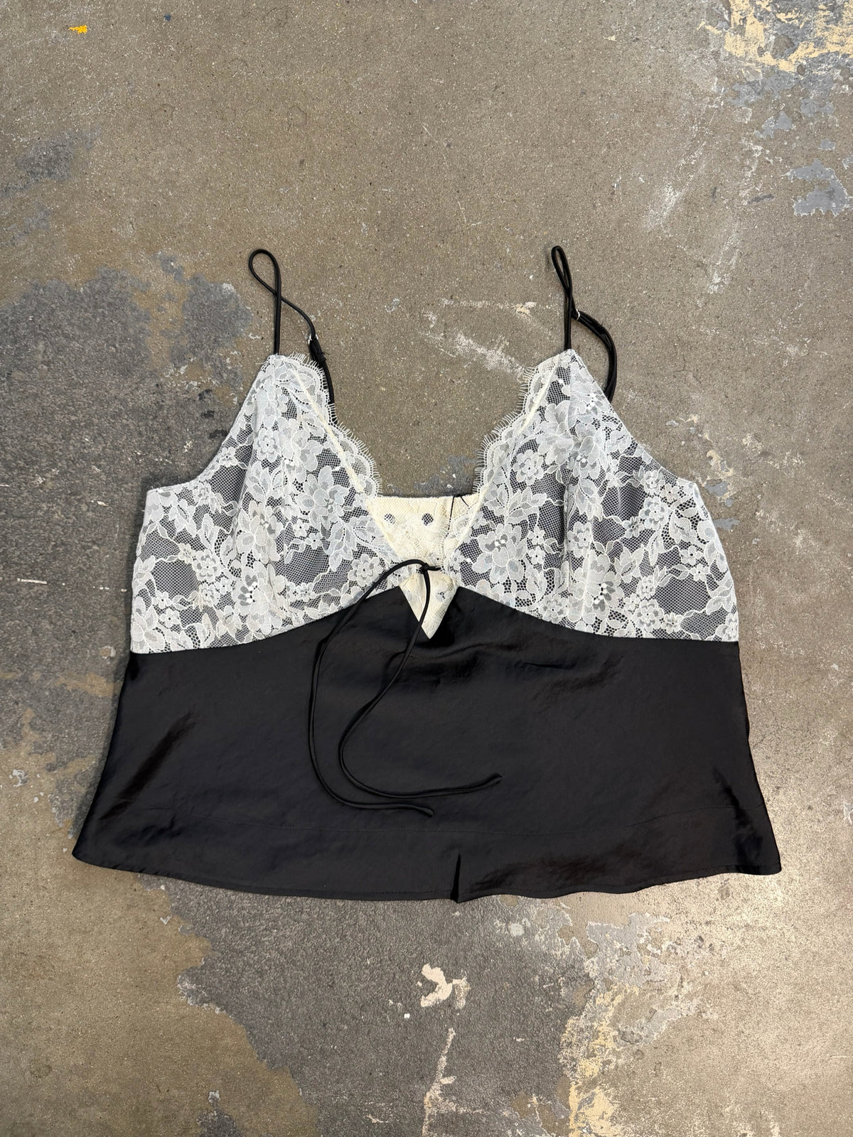 Abercrombie & Fitch Size XL Reversable B&W Top