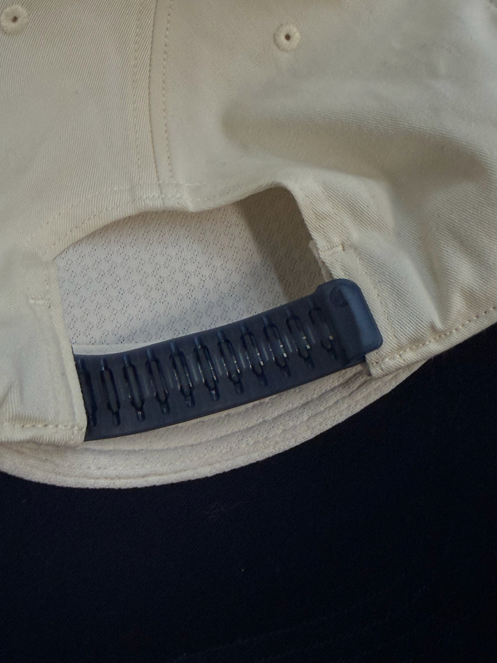 lululemon Size L/XL Cream Hat