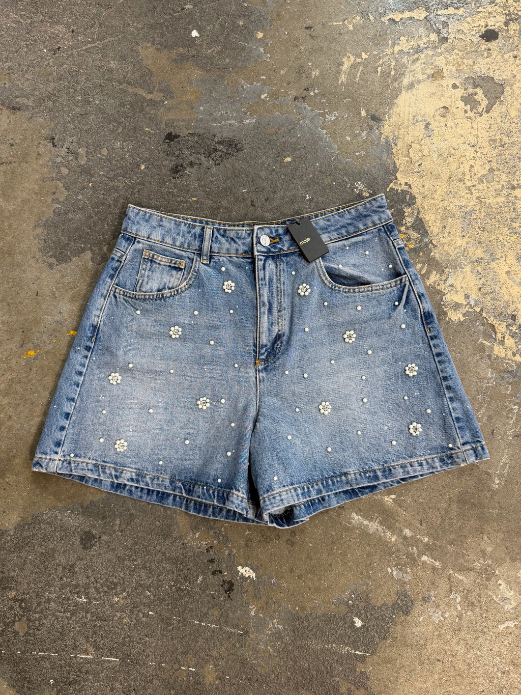 Maje Size 40 NWT Pearl Embellished Shorts