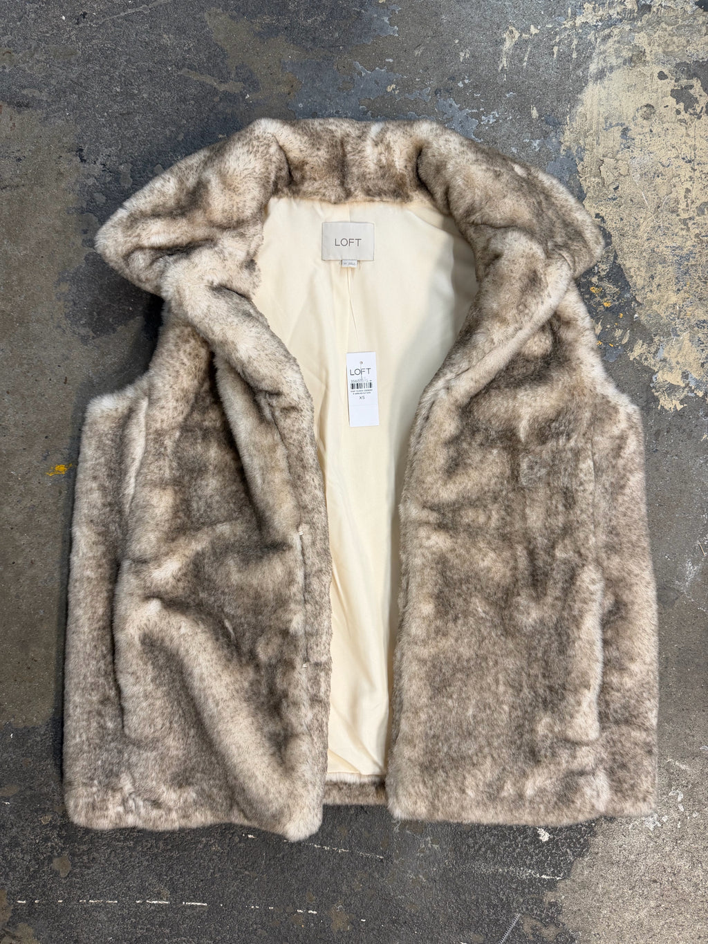 Loft XS NWT Fur Vest