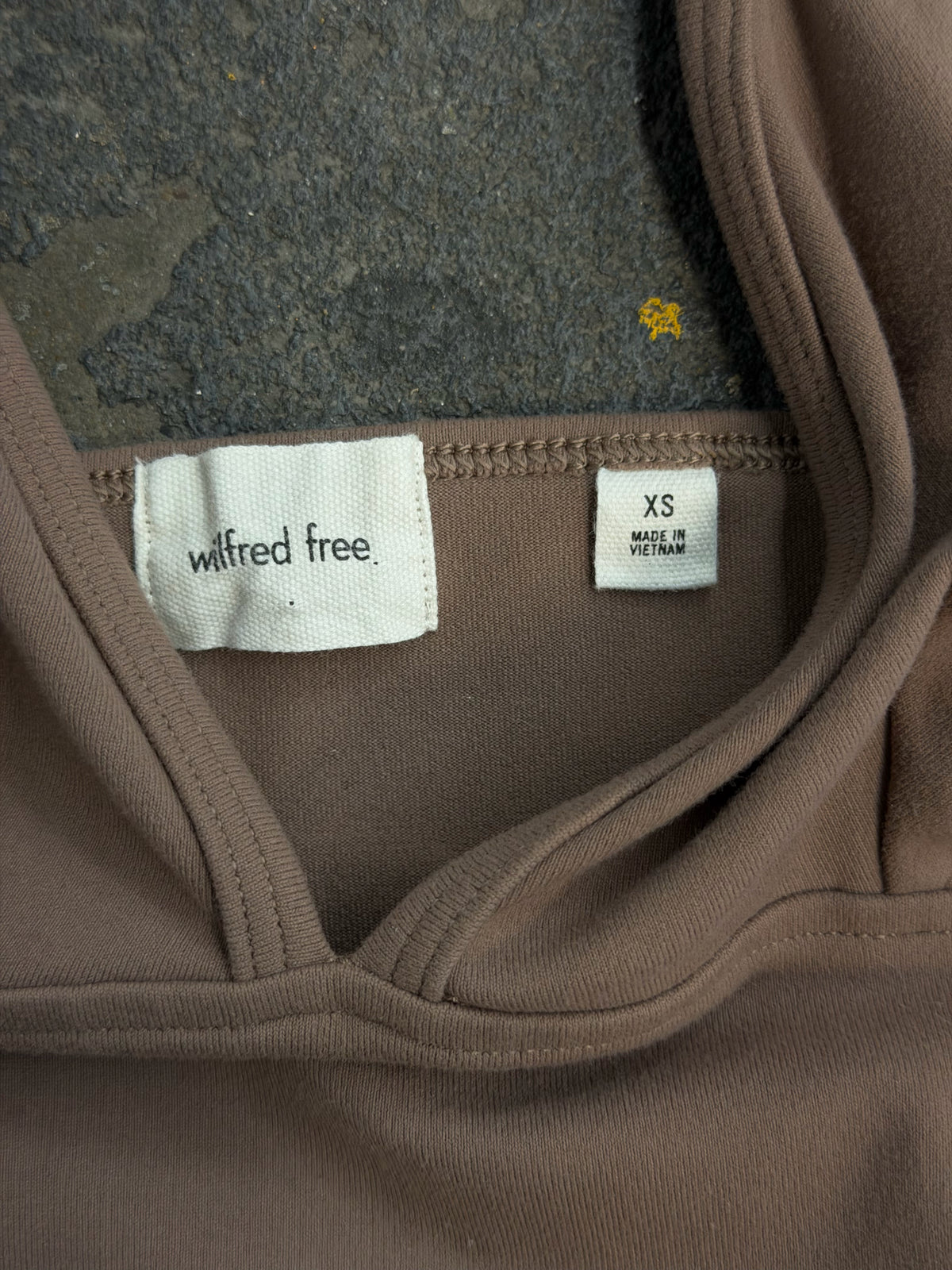 Wilfred Free Size XS Brown Athletic Apparel