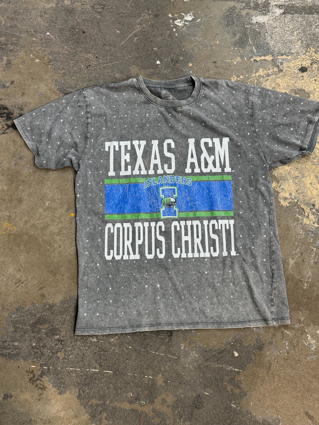 Game Day Couture Large Gray Top