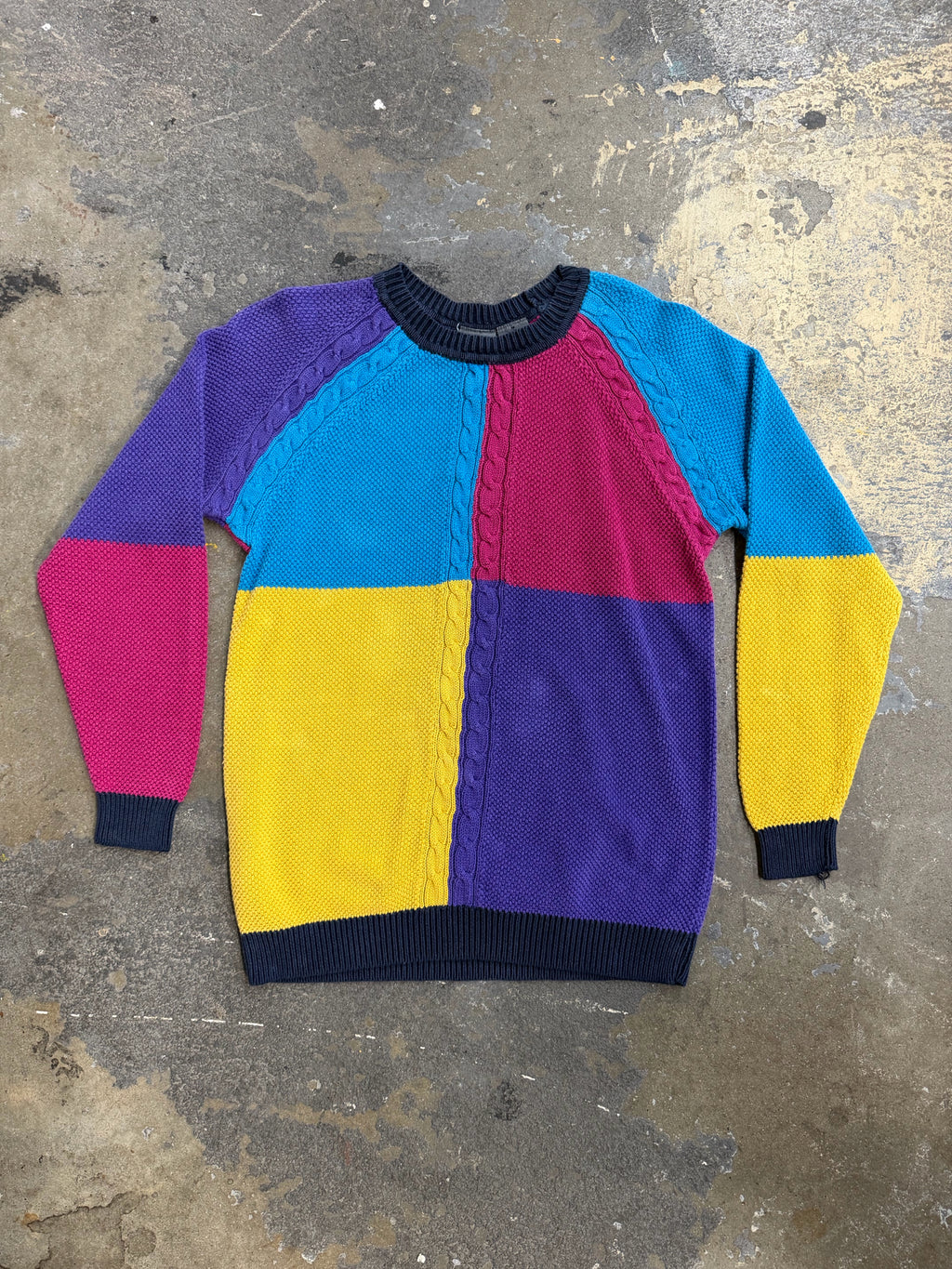 Liz Wear Medium Vintage Knit Sweater