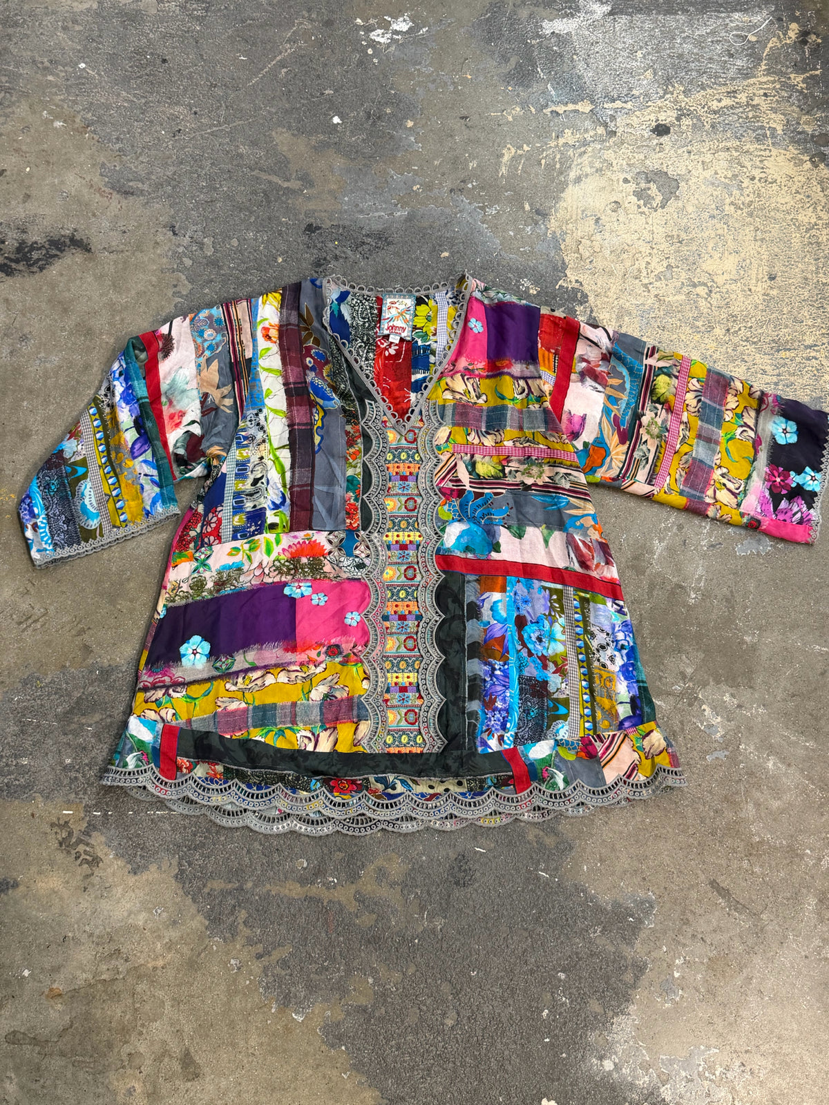 Johnny Was Medium Multi-Color Top