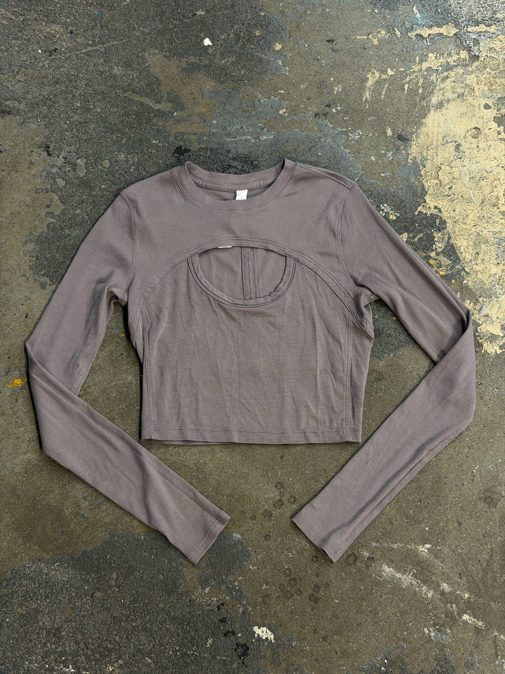 lululemon Size 6 Purple Athletic Apparel