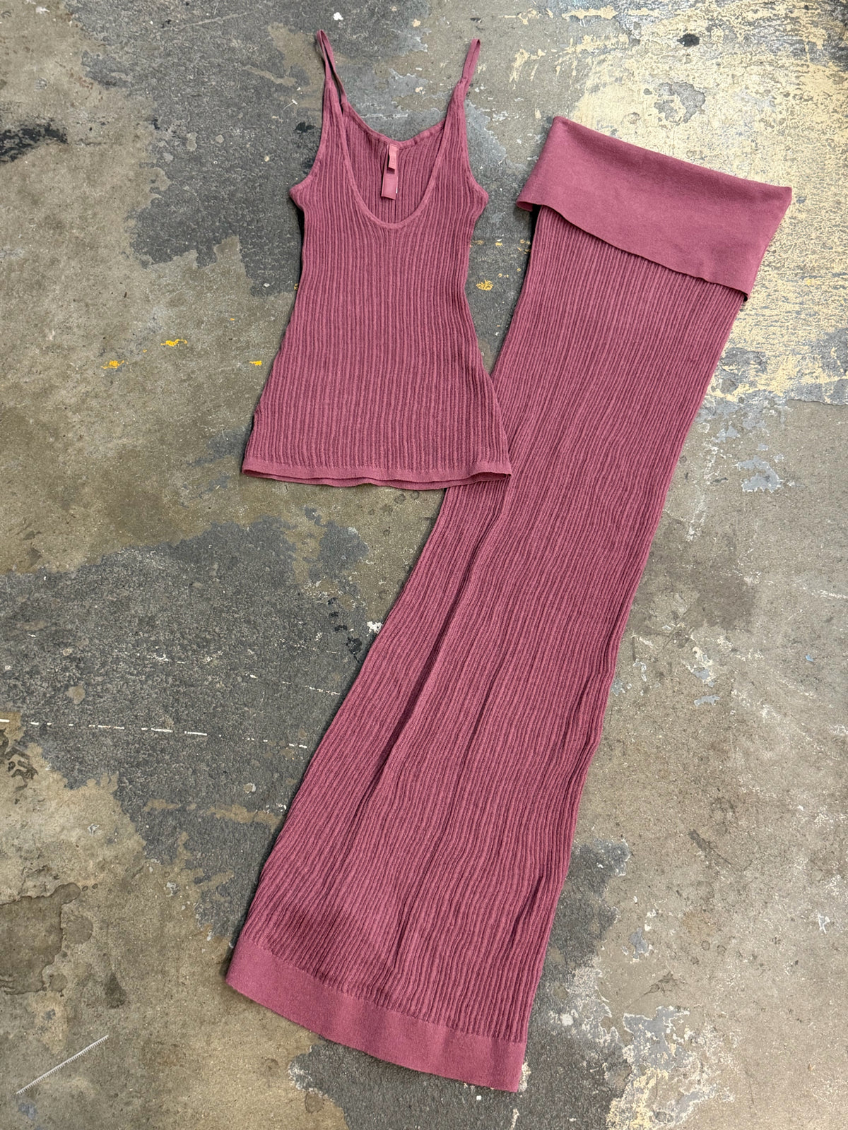 Skims Small Mauve Set