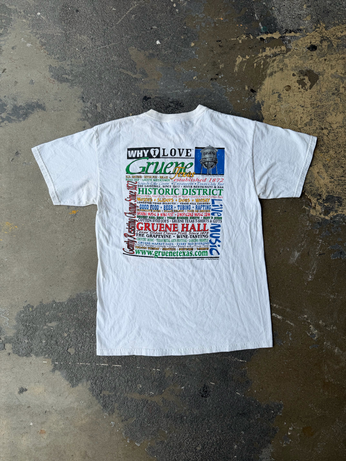 Gildan Medium Vintage Shirt