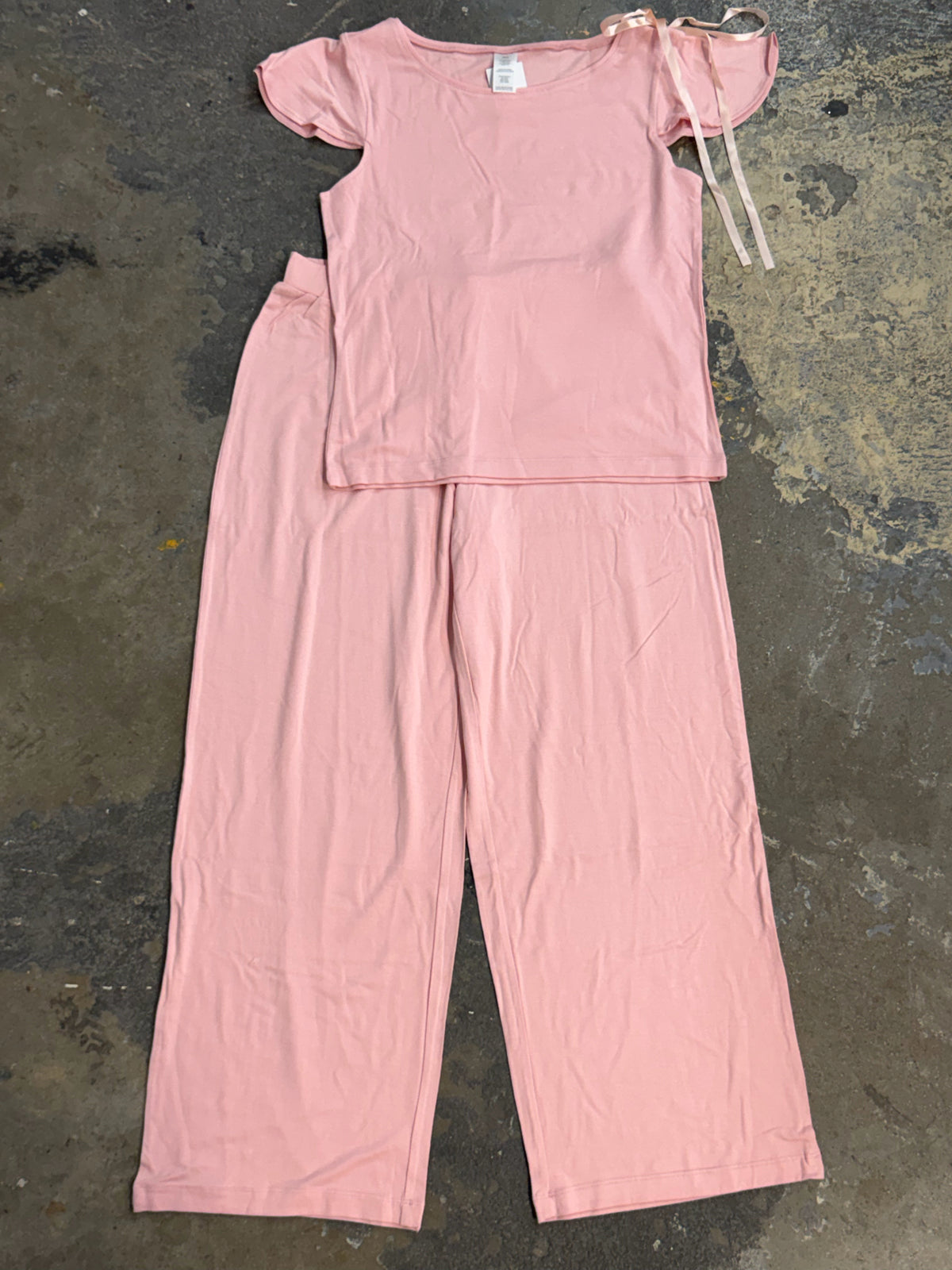 Avon Medium Pink Set