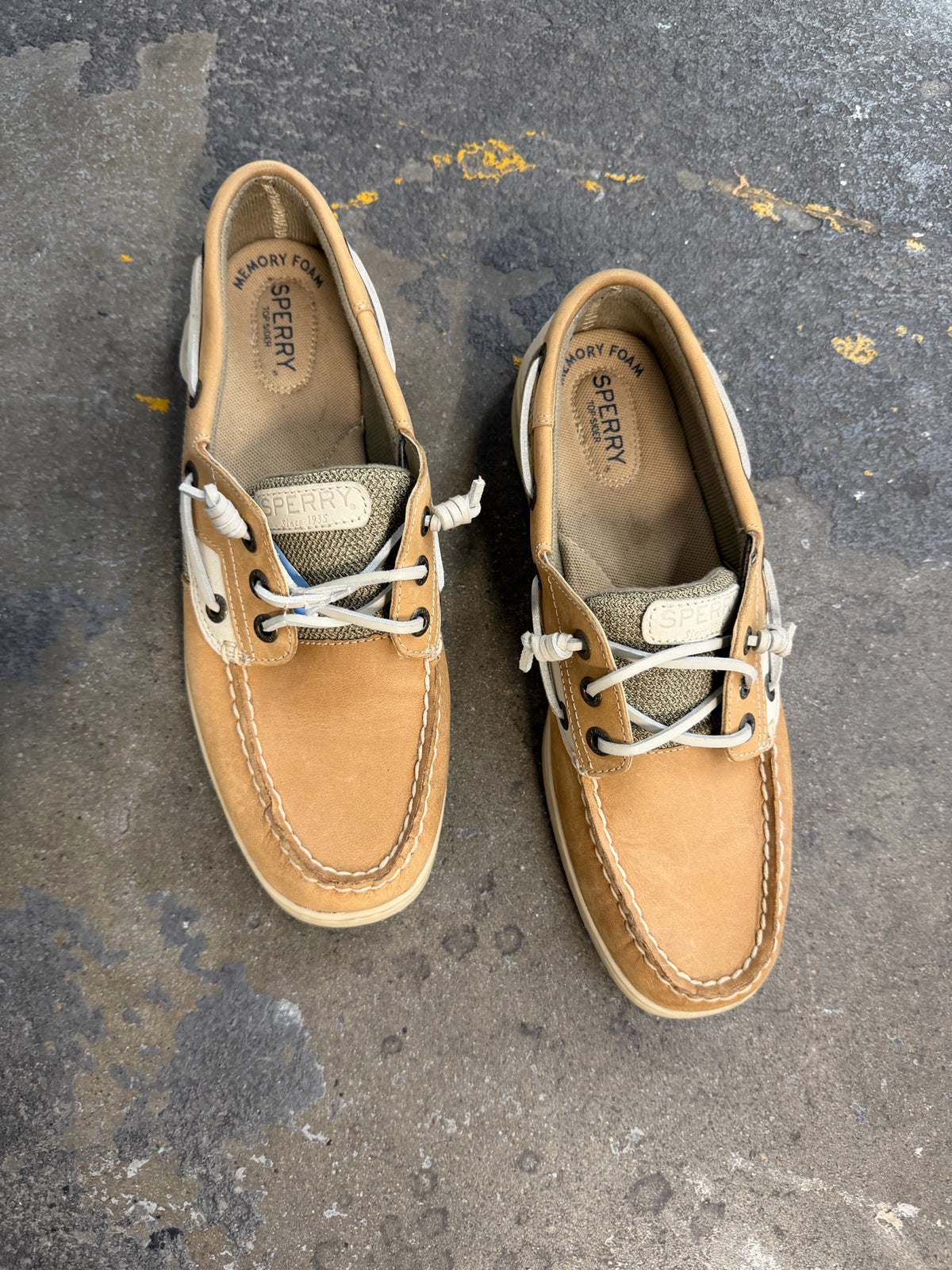 Sperry Size 8 1/2 Brown Shoes