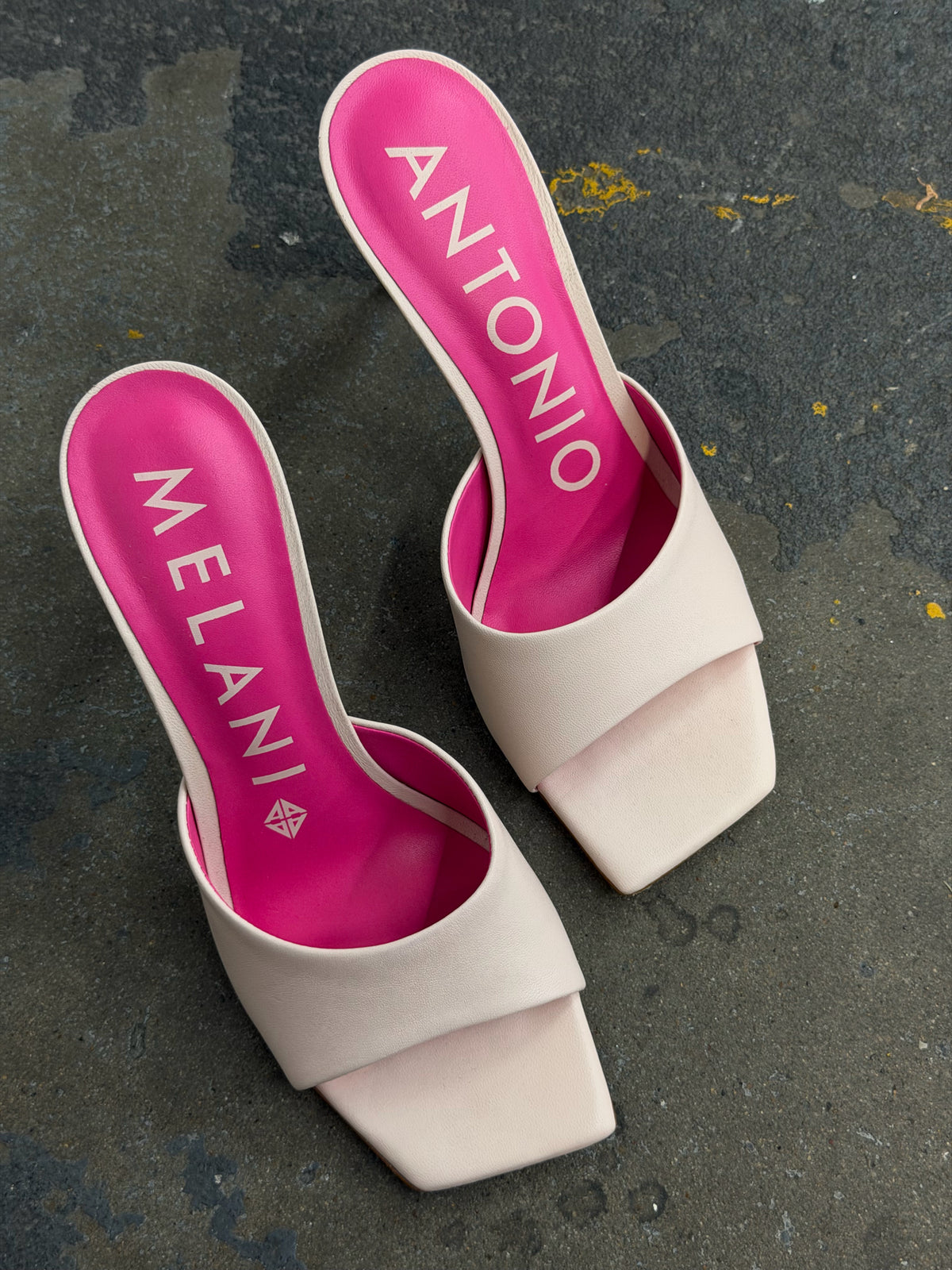Antonio Melani Size 8 1/2 Pink Shoes