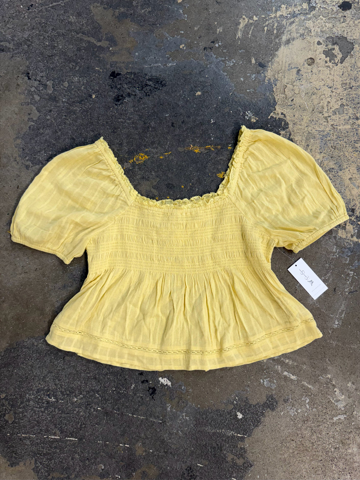 Jessica Simpson Large NWT Flowy Top