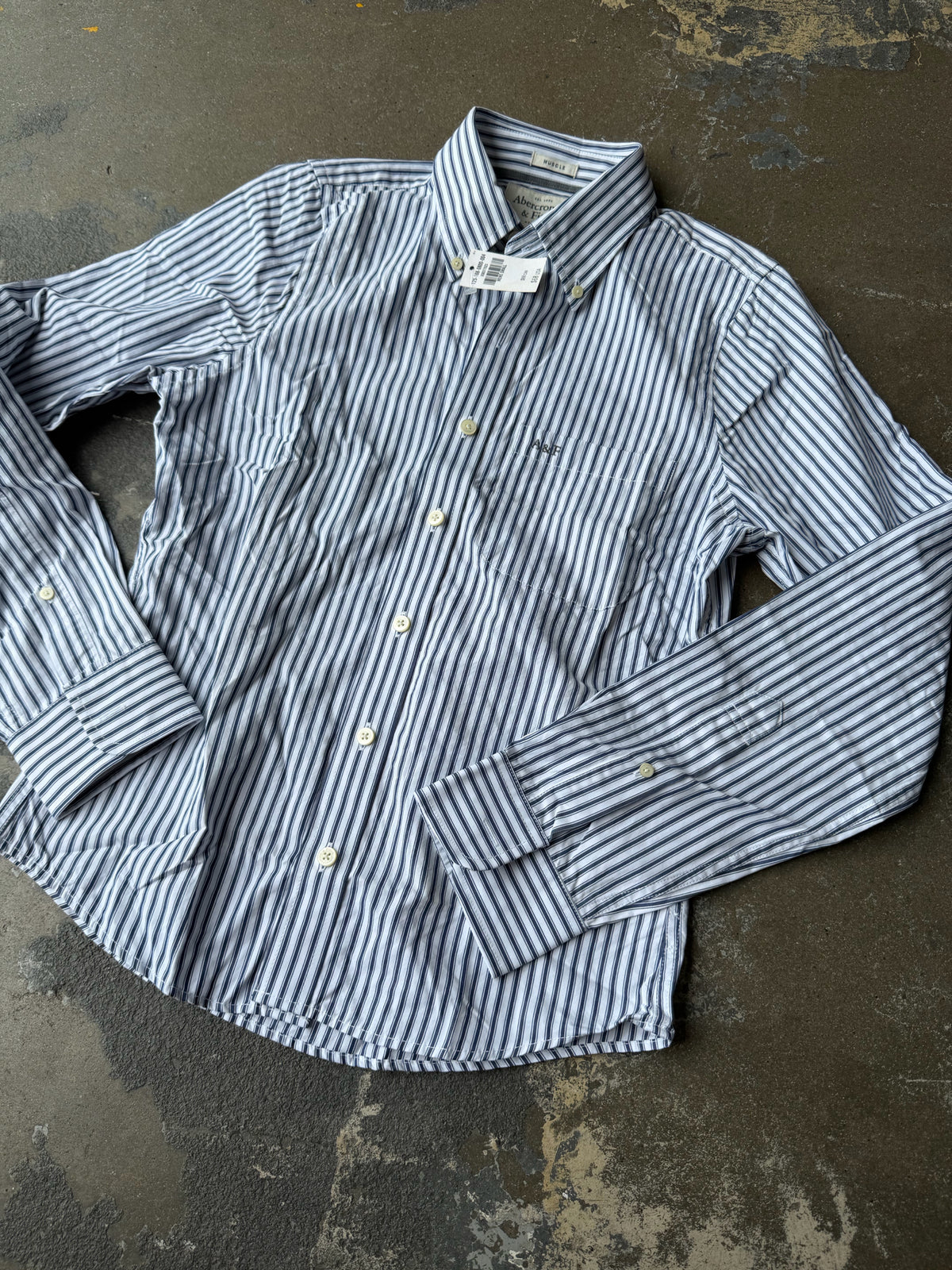 Abercrombie & Fitch NEW Small Button Up