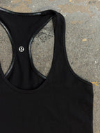 Lulu Size S/M Black Athletic Apparel