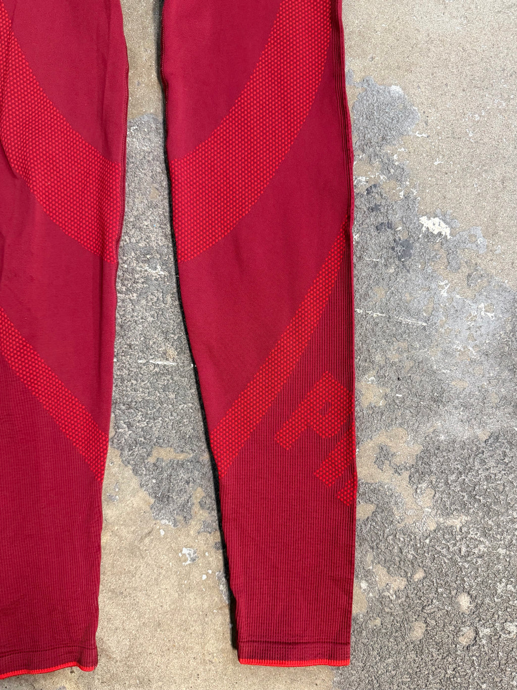 Pink Size Small Red Athletic Apparel